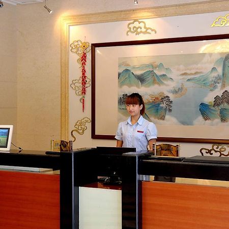 Dujiangyan Huaxi Fishing Port Hotel 成都 外观 照片